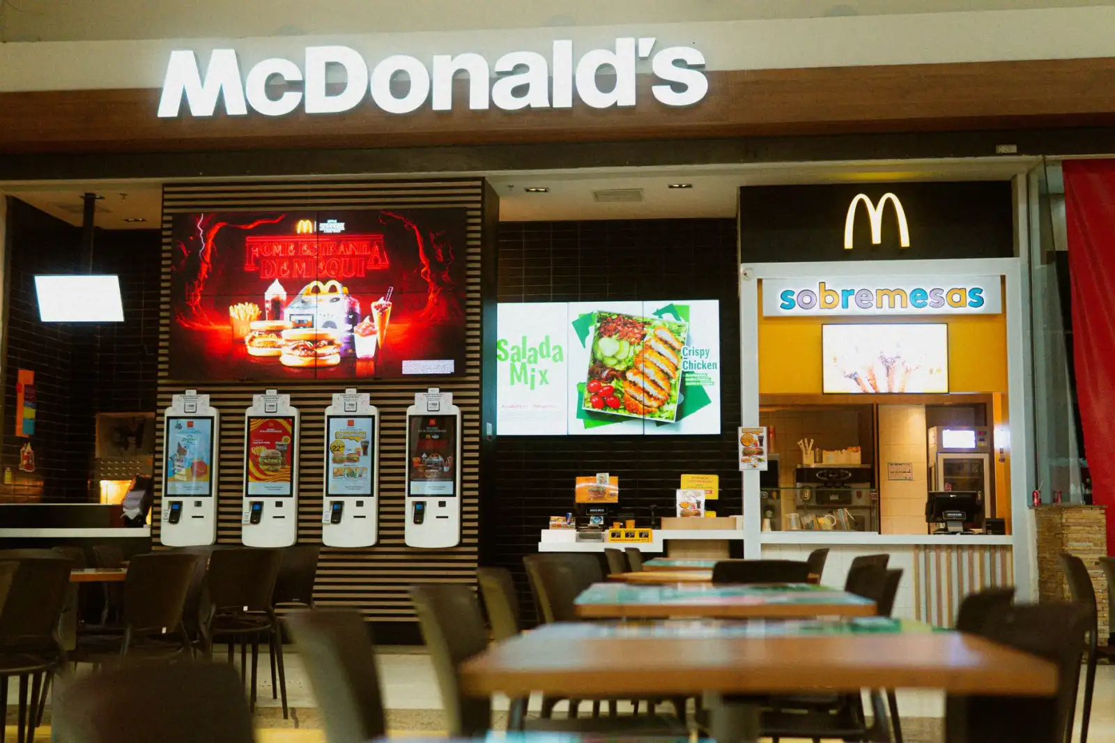 餐饮管理新趋势：企事业单位食堂承包如何实现标准化运营
